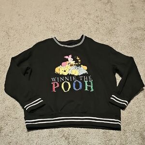 Disney Winnie the Pooh Crewneck Size L